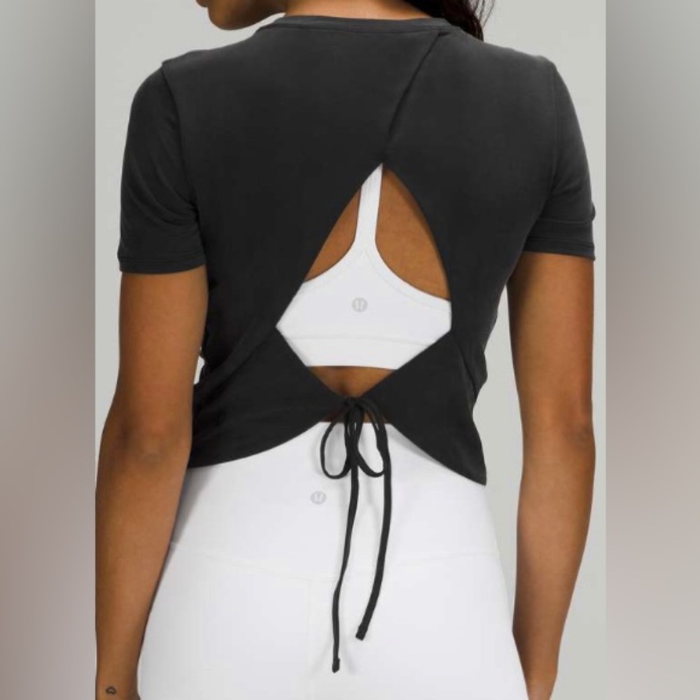 Lululemon Open Tie-Back Short Sleeve Shirt